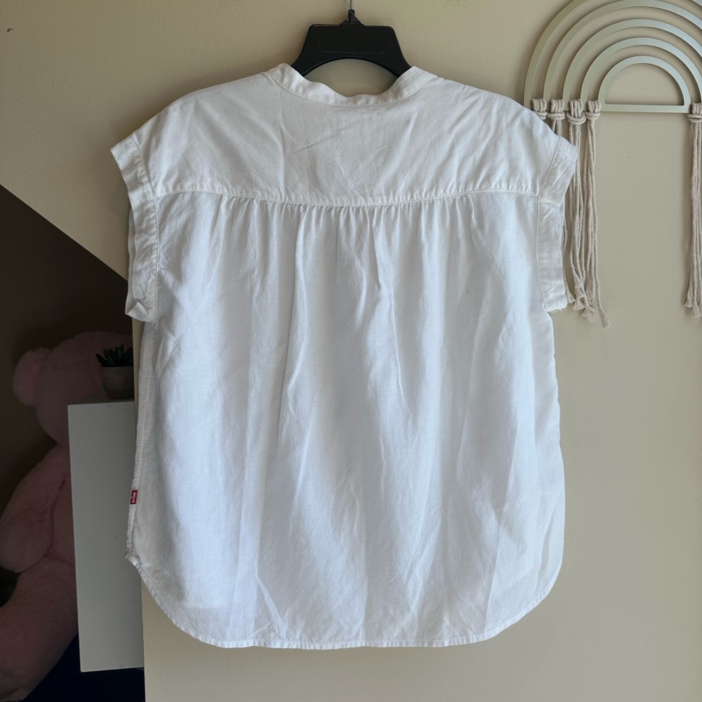 Levi’s Blouse - Picture 7 of 8